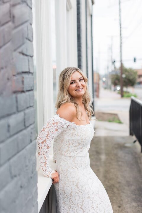 How to Rock a Natural Makeup Look That Still Feels Glam for Your Wedding
