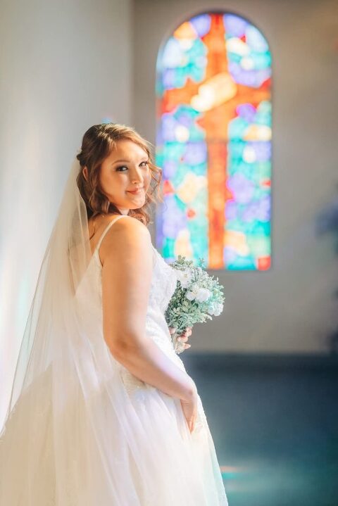 How to Rock a Natural Makeup Look That Still Feels Glam for Your Wedding