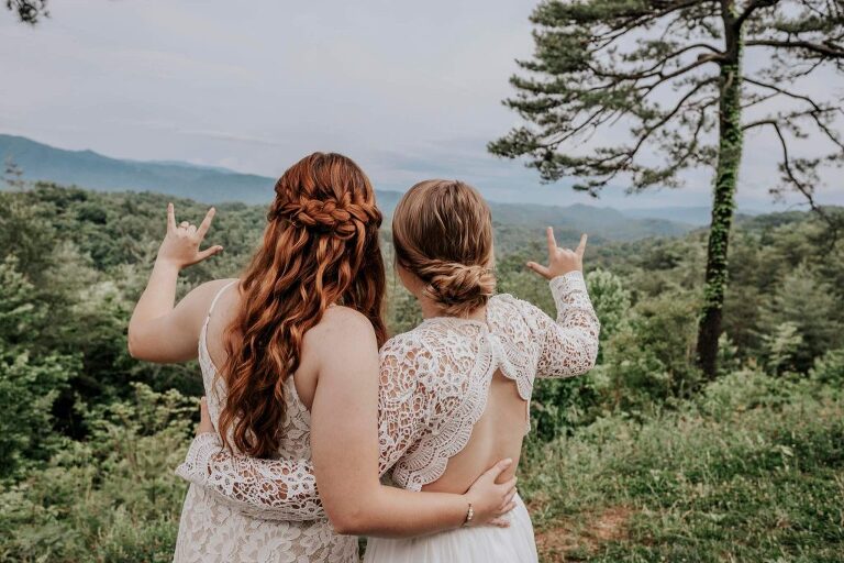Bridal Hair Trends: The Best Effortless Styles for Laid-Back Brides